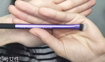 real techniques��Ӱˢ��ô�� real techniques��Ӱˢ����